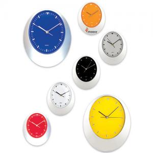 Стенен часовник в различни цветове