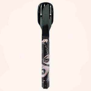 Комплект за хранене Akinod Straight Cutlery 12H34, Catwoman Комплект за хранене Akinod Straight Cutlery 12H34, Catwoman