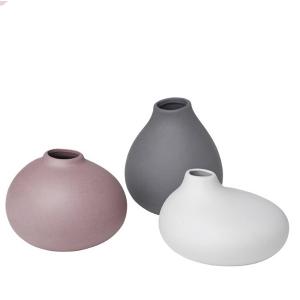 BLOMUS Комплект от 3 вази NONA - три цвята BLOMUS Комплект от 3 вази NONA - три цвята