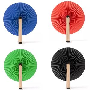 Сгъваемо ръчно ветрило с дървени спици Сгъваемо ръчно ветрило с дървени спици